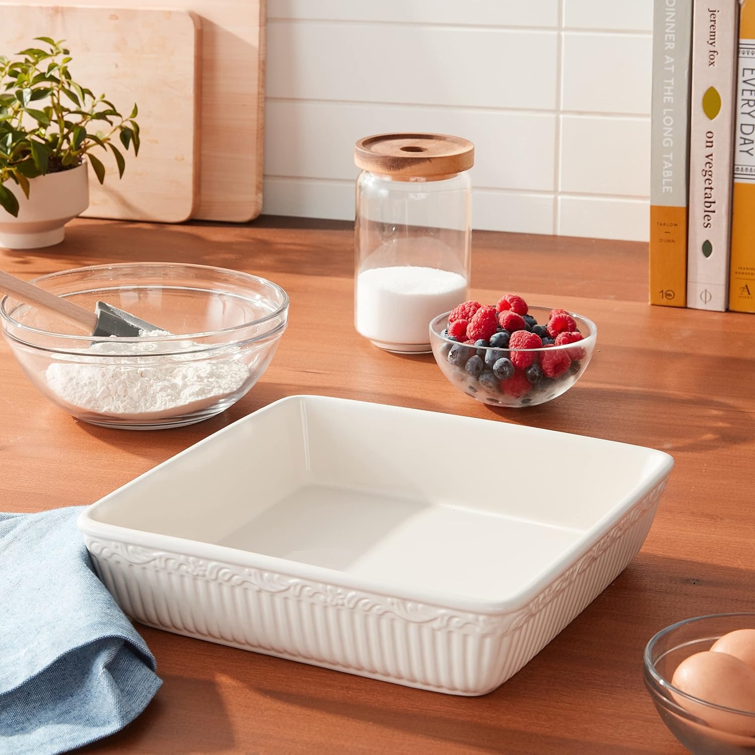 Mikasa 508569 5085649 Countryside Baking Dish, 10″, White