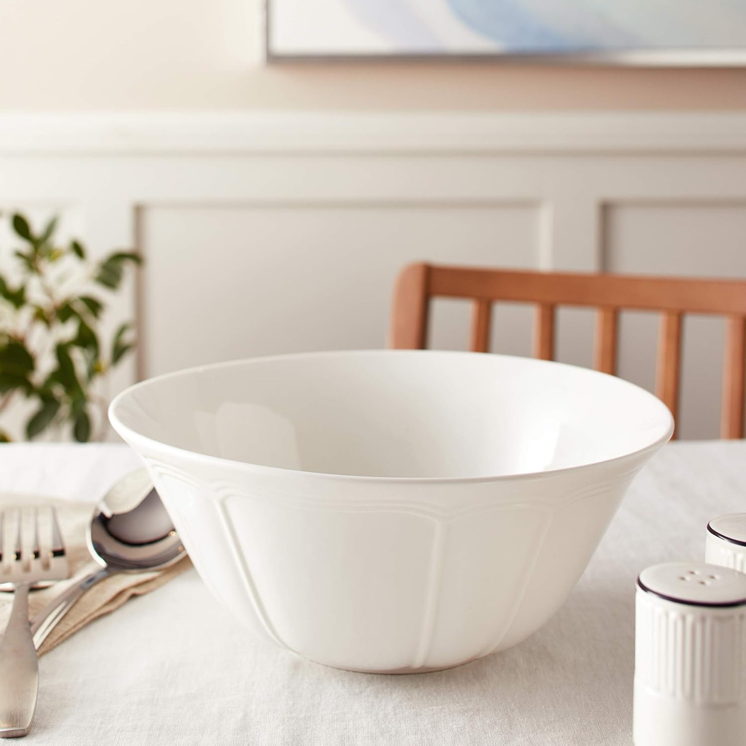 Mikasa Antique White Gravy Boat, 16-Ounce(10-Inch Serving Bowl)