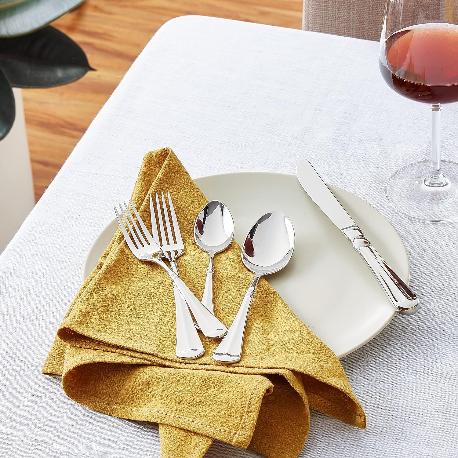 Mikasa Italian Countryside 5-Piece Stainless Steel Flatware Set(French Countryside)